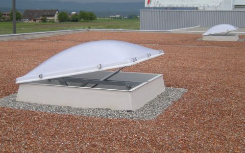 RWA 105° / 140° / ISBA AG Tageslichtsysteme aus der Schweiz